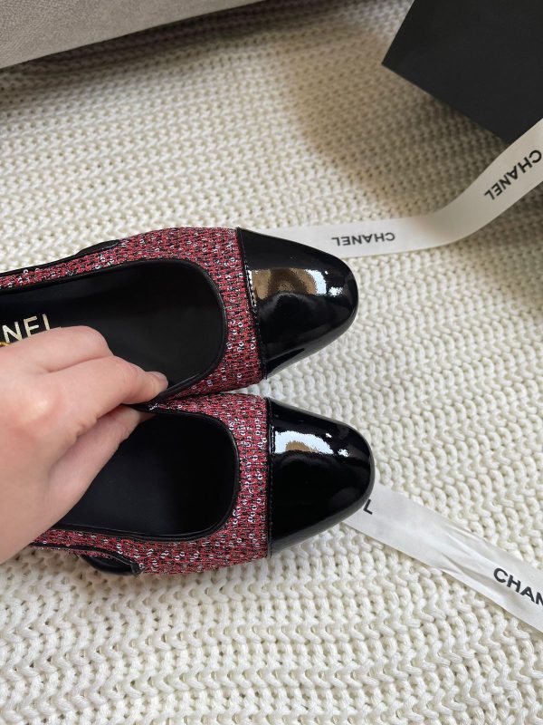 Chanel Pumps - Image 2