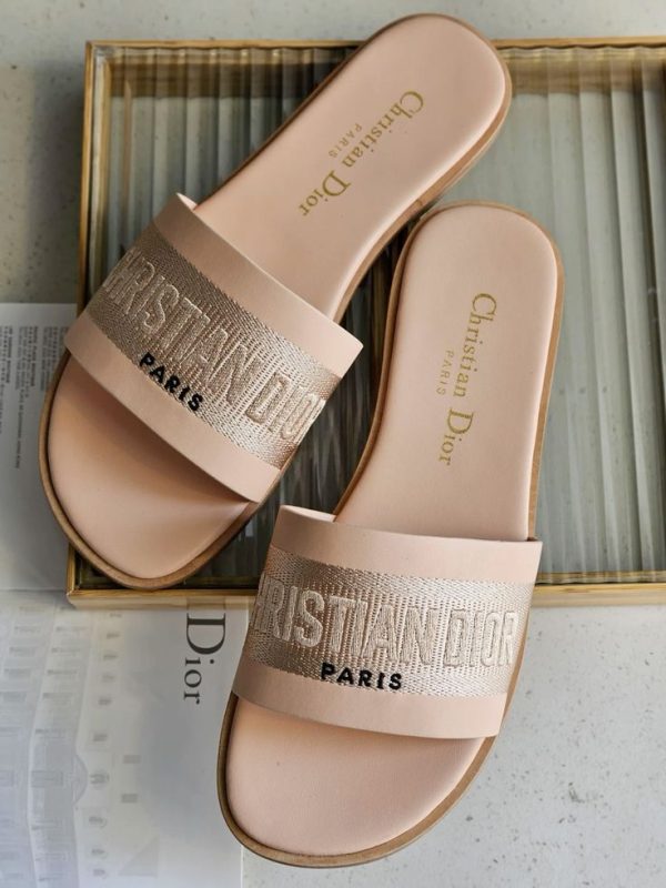 Dior Sleeper