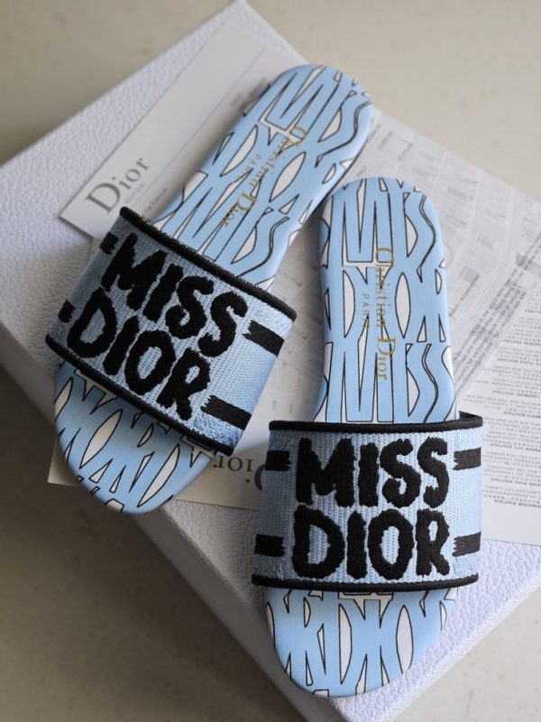 Dior Sleeper