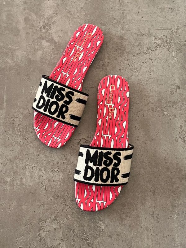 Dior Sleeper