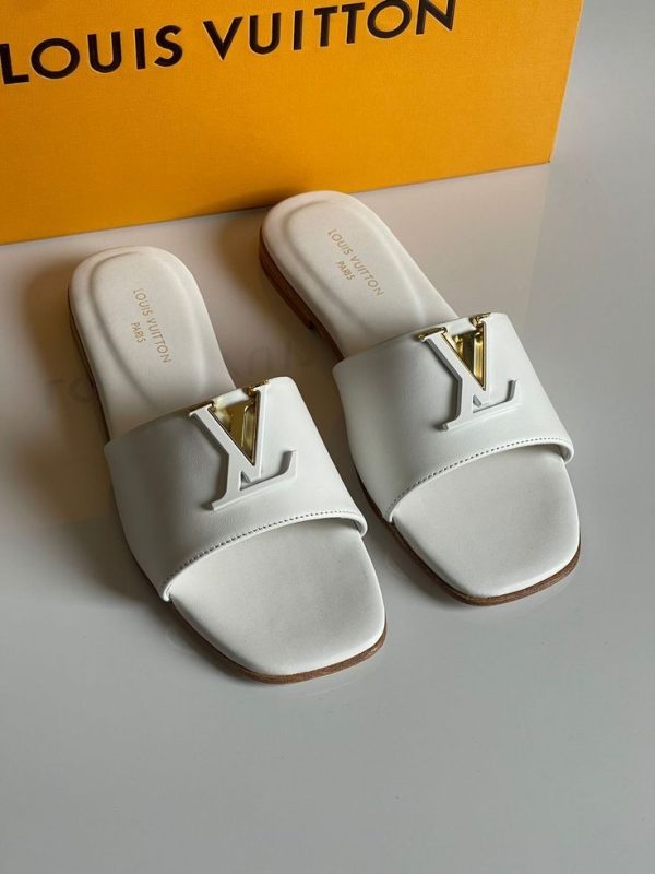 LV Flats