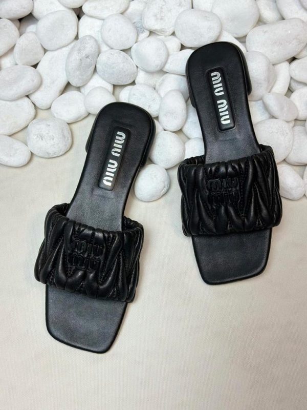 MIU MIU Falts - Image 2